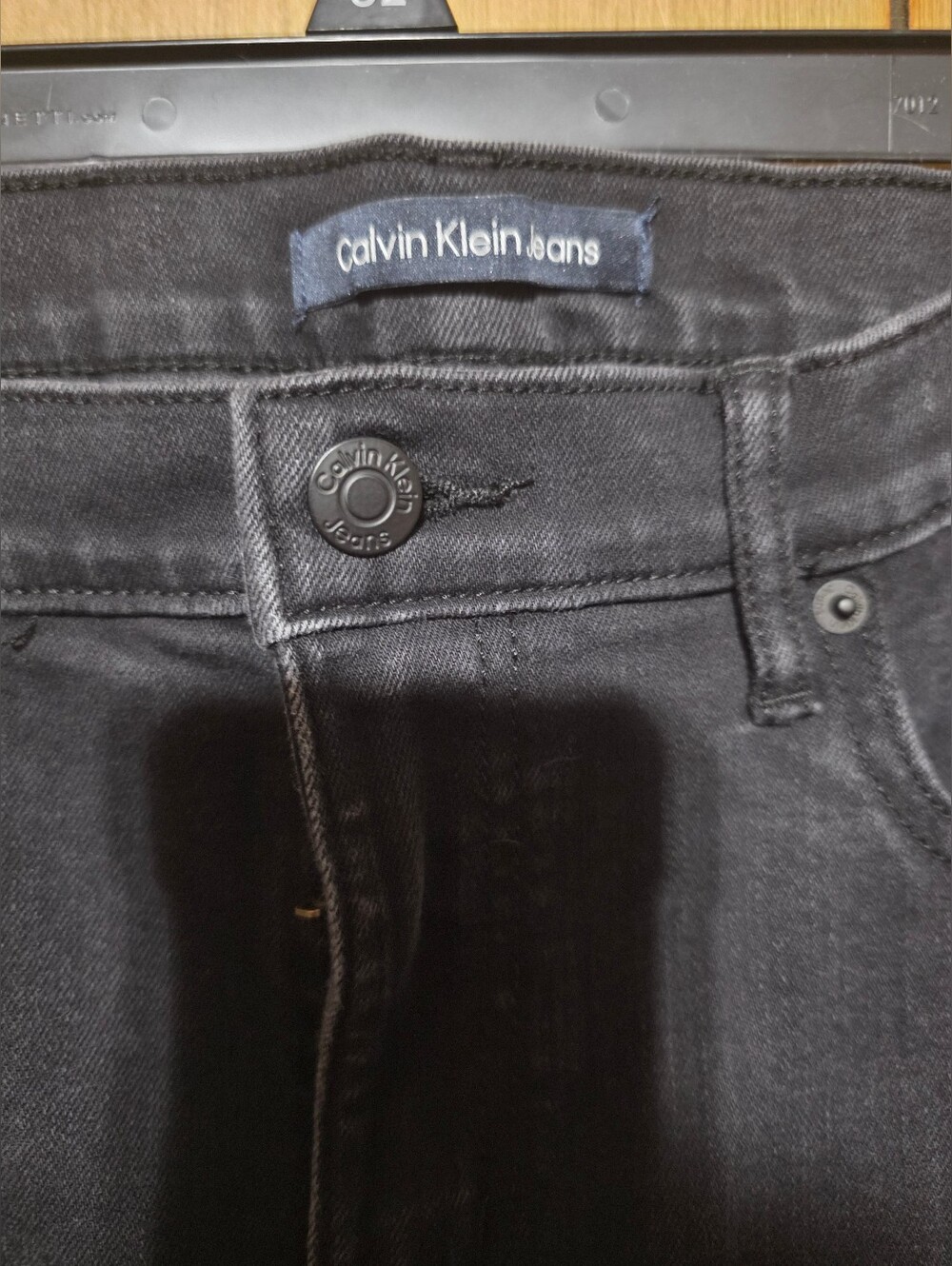 Calvin Klein Jeans Women’s Black Skinny Jeans- Size 32 Petite (14US P) - Picture 2 of 6